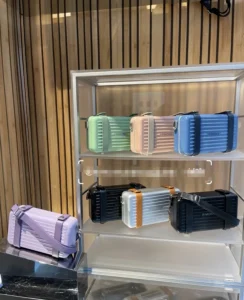 rimowa-bag-model-unknown-purple-handbag-looks-like