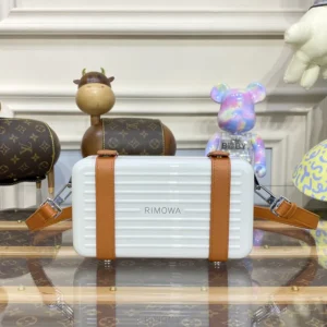 rimowa-bag-white-handbag-looks-like